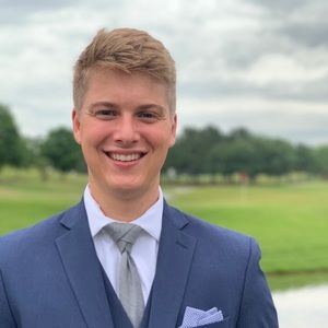 Meet your Posher, Alex